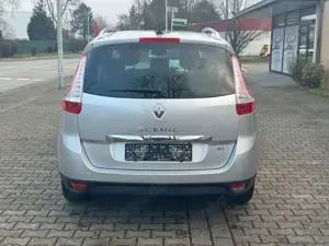 Renault Grand Scenic III Grand BOSE Edition Automa Bild 5