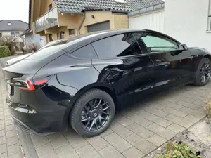 Tesla Model 3 Model 3 RWD Hinterradantrieb Bild 5