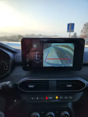 Dacia Sandero Stepway TCe 90 CVT Extreme Bild 2