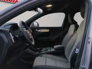 Volvo XC40 B3 B DKG Core+WinterPak.+360°+SOFORT Bild 5