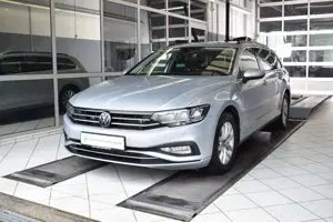 Volkswagen Passat Variant 2.0TDI Business DSG LED*Navi*AHK*Kamera