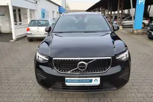 Volvo XC40 XC40 T2 Core|NAVIGATION|SHZG|R-CAM| Bild 4