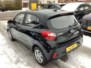 Hyundai i10 Comfort / NAVI / KAMERA / LENKRAD+SITZ-HZG Bild 2