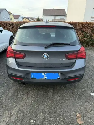 BMW 120 120i Aut. Edition M Sport Shadow Bild 5