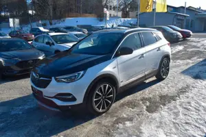 Opel Grandland X Grandland Ultimate Plug-in-Hybrid 4 Bild 3