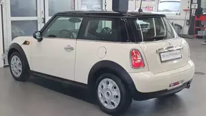 MINI Cooper 1.6 Automatik*1.Hand*SHZ*Schiebedach Bild 3