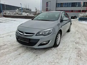 Opel Astra Edition 1.4 TÜV 01/2028 **Garantie**