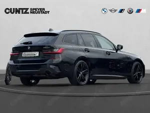 BMW 320 d xDrive Touring M Sport Park/Drive-Assist. Panora Bild 5