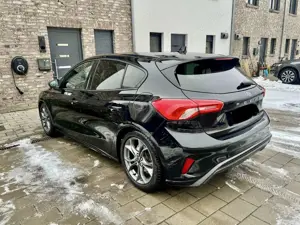Ford Focus ST-Line - image 3