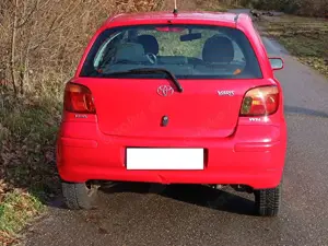 Toyota Yaris Yaris 1.0 Sol Bild 3