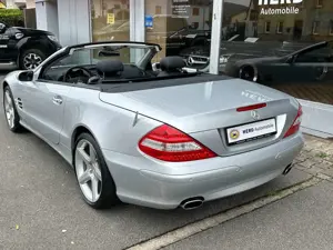 Mercedes-Benz SL 500 SL 500 7G-TRONIC-20600 Km-Zustand Neuwertig !! Bild 2
