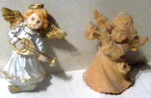 2 kleine Engel Polyresin und Holz Deko