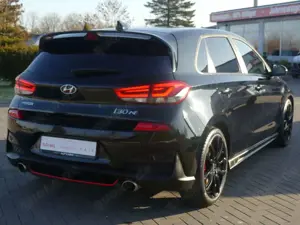 Hyundai i30 2.0 T-GDI N LED Navi SItzheizung Kamera Tempom Bild 5