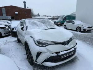 Toyota C-HR Hybrid Team D