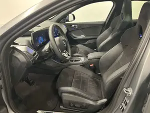 BMW 120 d M Sportpaket Pro Pano. Harman/Kardon Head-Up DAB Bild 4