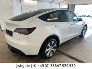 Tesla Model Y Long Range Dual AWD Autopilot Pano 19" Bild 5