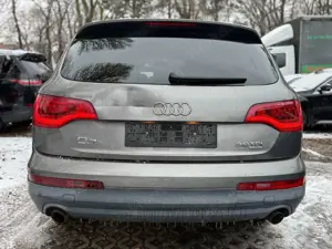 Audi Q7 3.0 TDI quattro//*LED*//*LEDER*// Bild 5