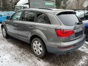 Audi Q7 3.0 TDI quattro//*LED*//*LEDER*// Bild 4