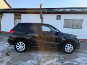 Suzuki Vitara 1.6 DDiS Comfort 4x4 Bild 2
