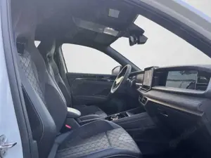 Volkswagen Tayron R-Line Black-Style AHK 5-J.Garantie Q-Lig Bild 4