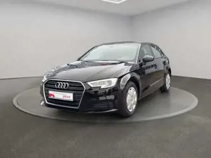 Audi A3 30 TFSI S-tronic AHK+NAVI+REGNSENSO Bild 2