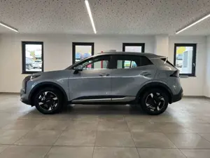 Kia Sportage 1.6 T-GDi Vision LED ACC PDC KAM NAVI SHZ Bild 2