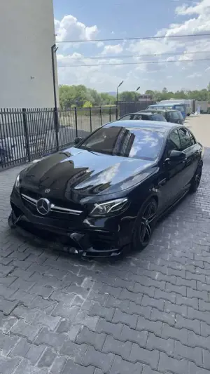 Mercedes-Benz E 63 AMG E 63 S AMG 4Matic+ (213.089)