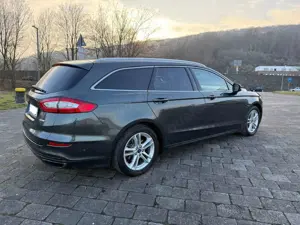 Ford Mondeo Turnier 2.0  Titanium LED/Navi/Keyfree/ Bild 5
