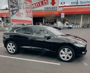 Jaguar I-Pace EV320 AWD SE – Luxus-Elektro-SUV | 90kWh | Voll