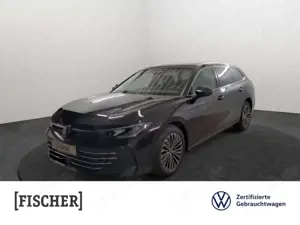Volkswagen Passat Variant 2.0TDI DSG Elegance Matrix Navi HUD 360° ACC