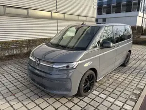 Volkswagen T7 Multivan KÜ Goal Advanced Top-Paket ArtVelours Vis-a-Vis
