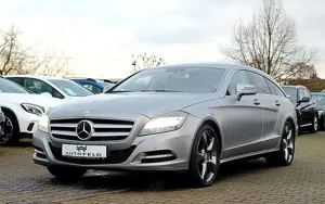 Mercedes-Benz CLS 350 /VOLL SHEFT/DISTRONIC/NAVI/LEDER/HARMA