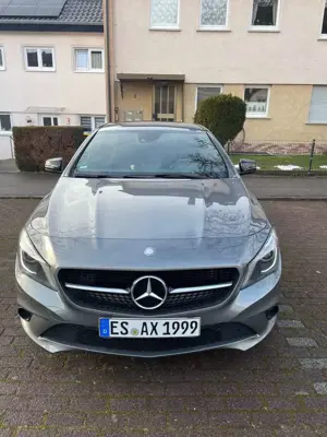 Mercedes-Benz CLA 180 CLA 180 (117.342)