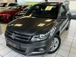 Volkswagen Tiguan Life°4Motion°KAMERA°NAVI°PDC°KLIMAA