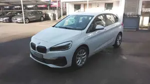 BMW 225 2 Active Tourer 225 xe Advantage Bild 4