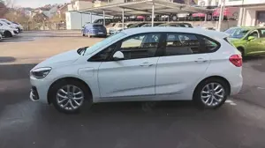 BMW 225 2 Active Tourer 225 xe Advantage Bild 5