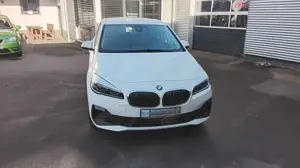 BMW 225 2 Active Tourer 225 xe Advantage Bild 3