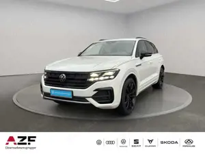 Volkswagen Touareg 3.0 TDI 4M Tiptronic STANDHZ+AHK+MATRIX
