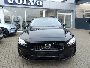Volvo V60 Ultra Dark B4 Mild-Hybrid 360°KAM/BLIS/PANO Bild 2