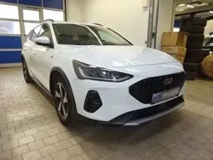 Ford Focus Active X *DSG*LED*Winter-Paket*Easy-Parking* Bild 4