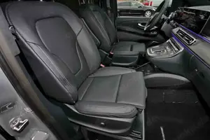 Mercedes-Benz V 300 d 4M EXCLUSIVE Lang AMG AHK+Pano+Standheiz Bild 4