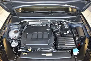 Volkswagen Passat Variant 2.0TDI Business DSG LED*Navi*AHK*Digital Tacho Bild 3