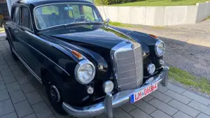 Mercedes-Benz 220 Ponton 220SE Bild 1