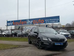Skoda Octavia Combi RS 245*1-HAND*PDC*TEMPOMAT*XENON !