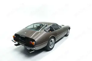 Ferrari 365 GTB/4 Daytona * Plexiglas * Bild 5