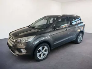 Ford Kuga 2.0 TDCi Titanium 4x4/XENON/NAV/SHZ/AHK