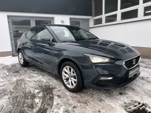 SEAT Leon 2.0 TDI Style, DAB, NAVI, LED, SHZ...