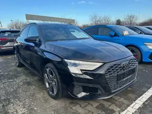 Audi A3 Sportback 40 e-tron, NP: 56.000 € Bild 2