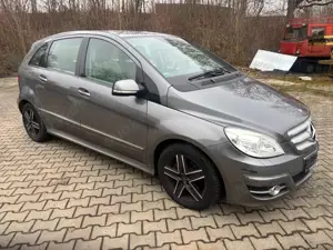 Mercedes-Benz B 200 B 200 (245.233)