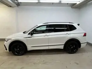 Volkswagen Tiguan Allspace R Line 2.0 TDI DSG Black Style 7 Sitze AHK Navi R Bild 5